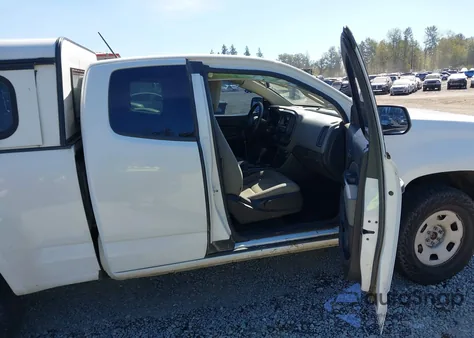 2015 Chevrolet Colorado Wt z USA, uszkodzony, nr VIN 1GCHTAEA5F1156801